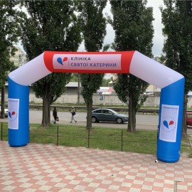 Рекламні арки в Києві